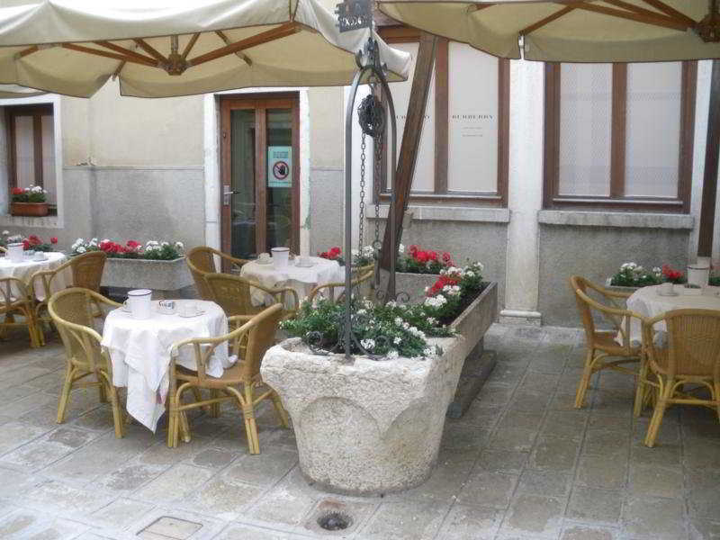 Hotel Do Pozzi Venezia Esterno foto